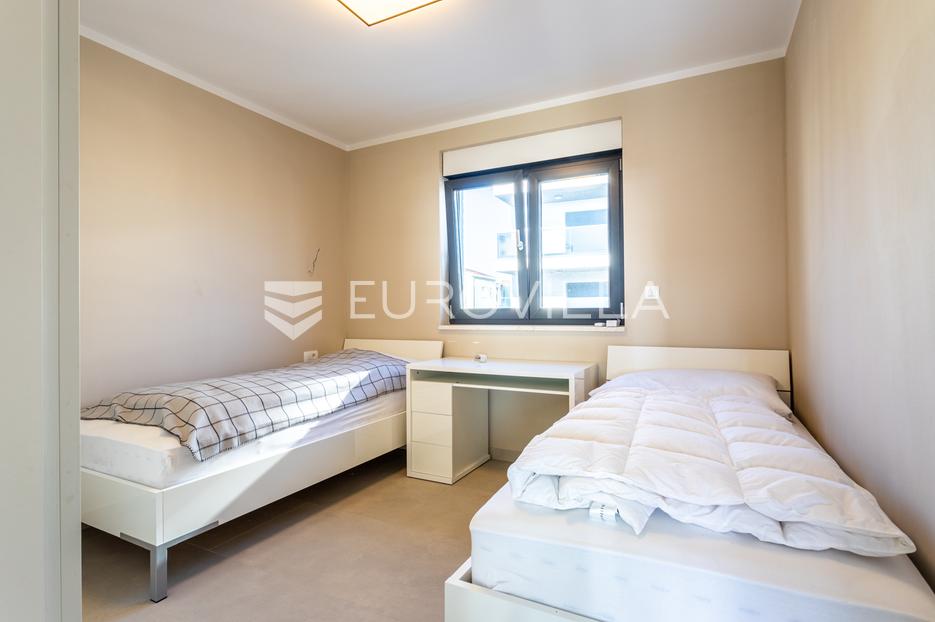 Appartamento In vendita -  Okrug