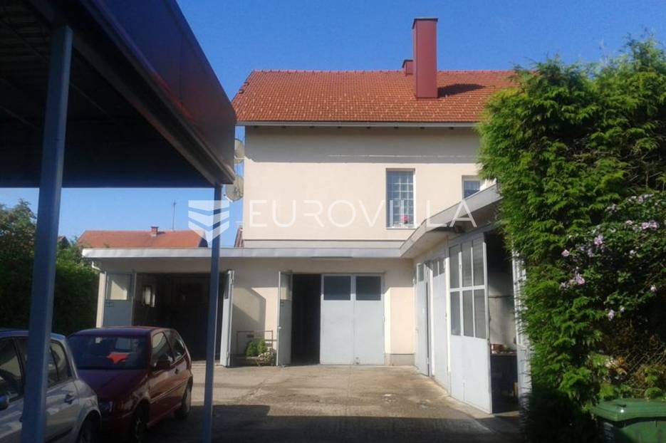 Kuća Na prodaju -  Novi Zagreb - Zapad