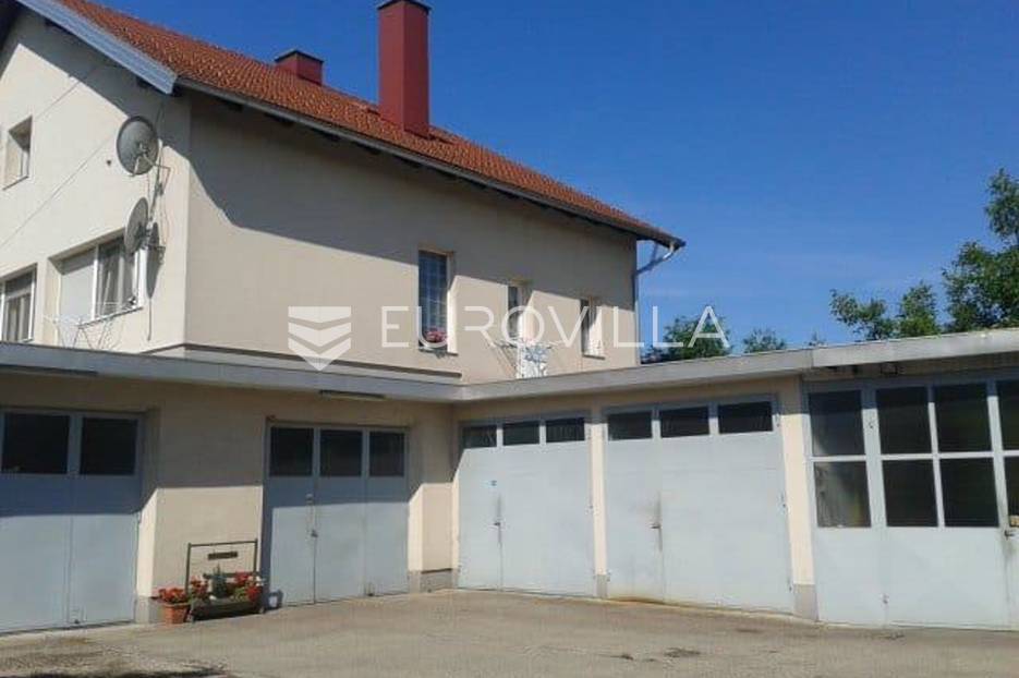 Kuća Na prodaju -  Novi Zagreb - Zapad