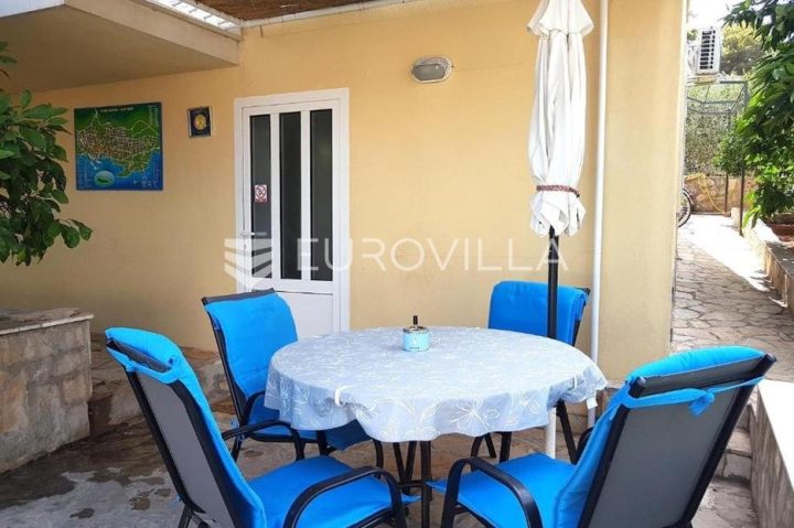 Casa In vendita - Splitsko-dalmatinska Supetar - foto 5/28