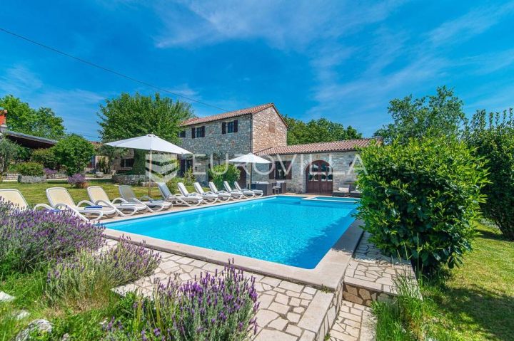 Dům na prodej 300 m² – Gradišće
