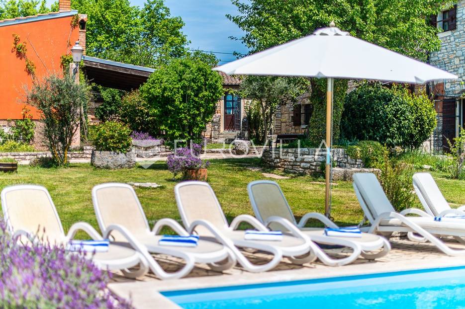 Haus Zu verkaufen -  Žminj