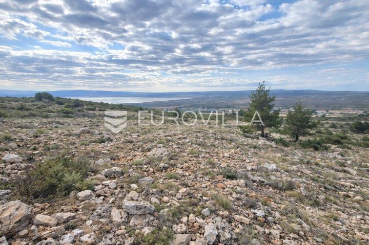 Terreno in vendita 2170 m² – Slivnica