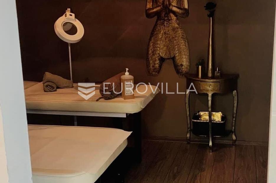 Locaux commerciaux À vendre - Istarska Rovinj
