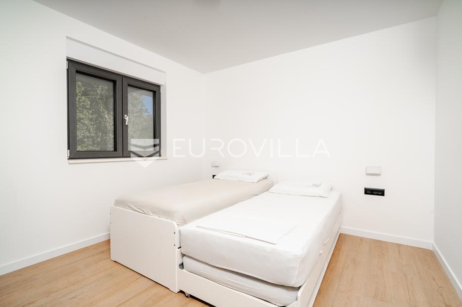 Appartamento In vendita -  Privlaka