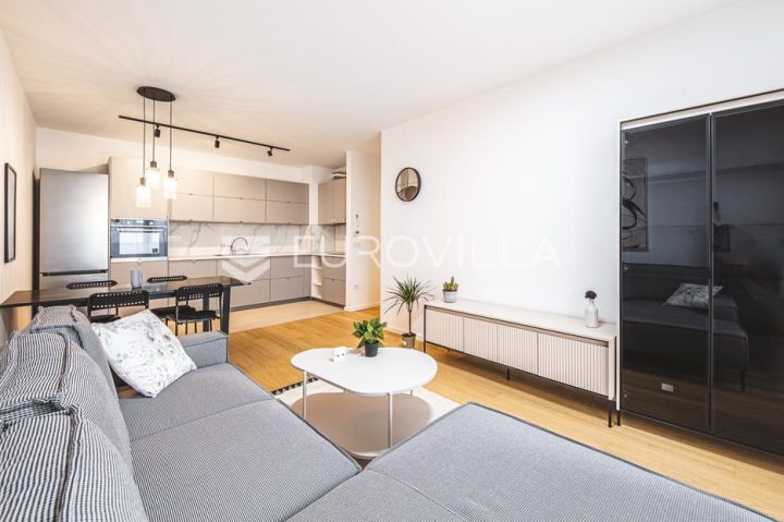 Appartement À louer - Grad Zagreb Stenjevec - foto 3/11