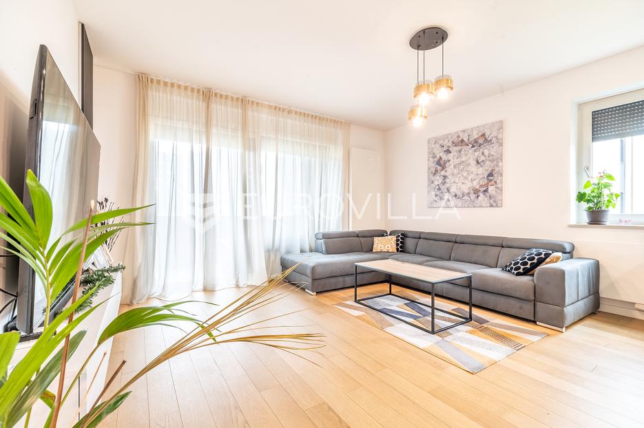 Appartement À vendre Peščenica