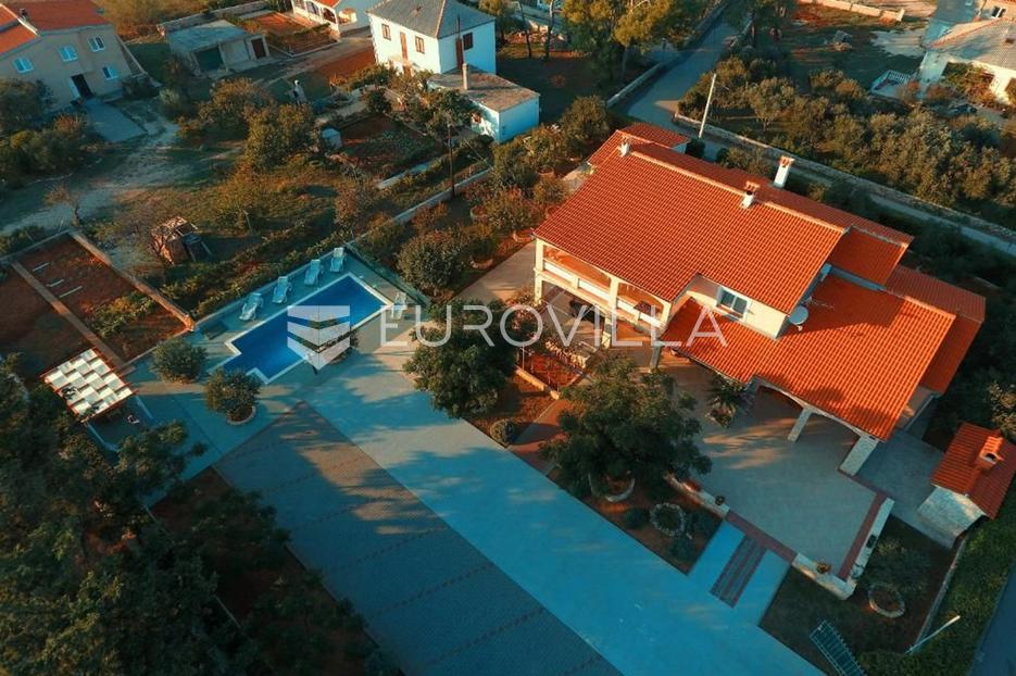Casa In vendita -  Vir