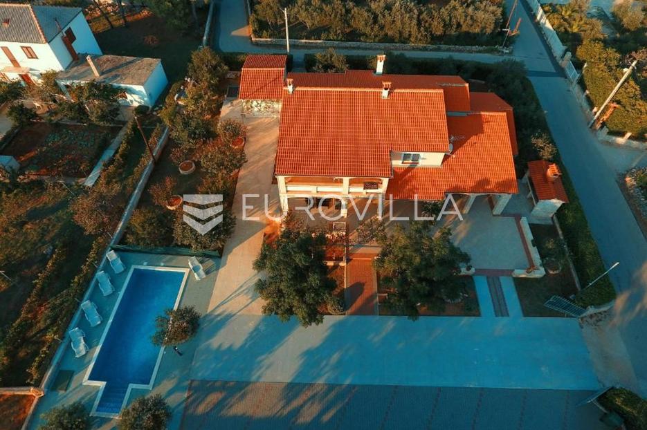 Casa In vendita -  Vir