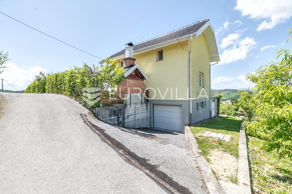Kuća Na prodaju -  Tuhelj