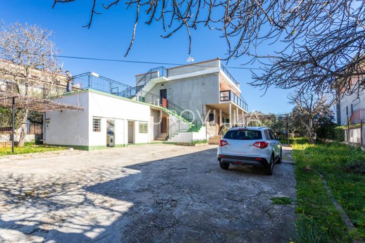 House for sale 429 m² – Brodarica