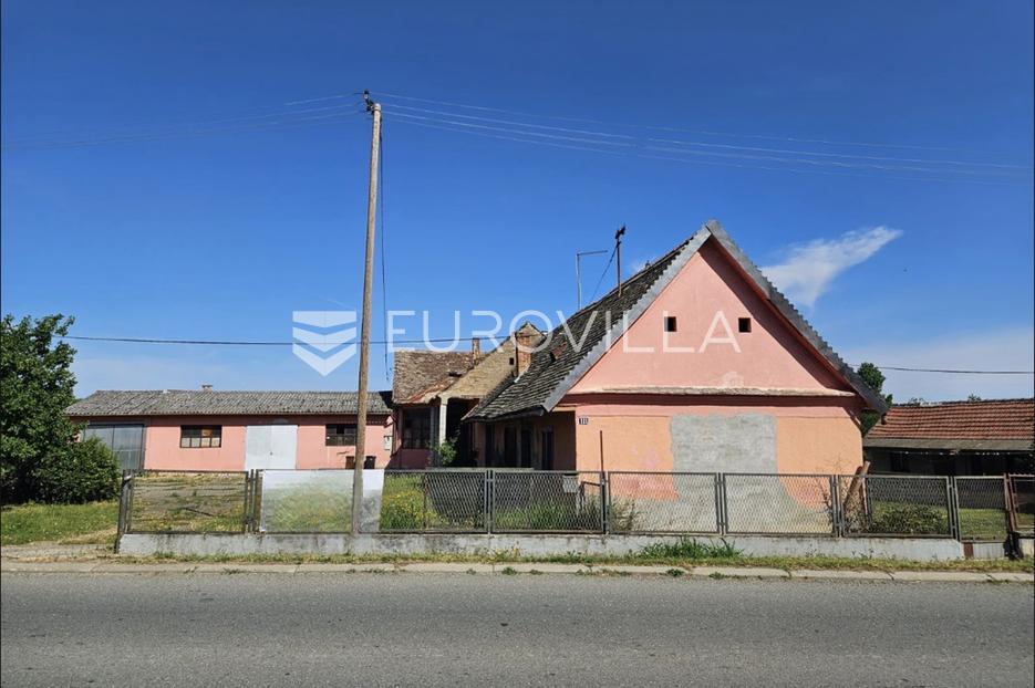Haus Zu verkaufen - Osječko-baranjska Beli Manastir - foto 2/2
