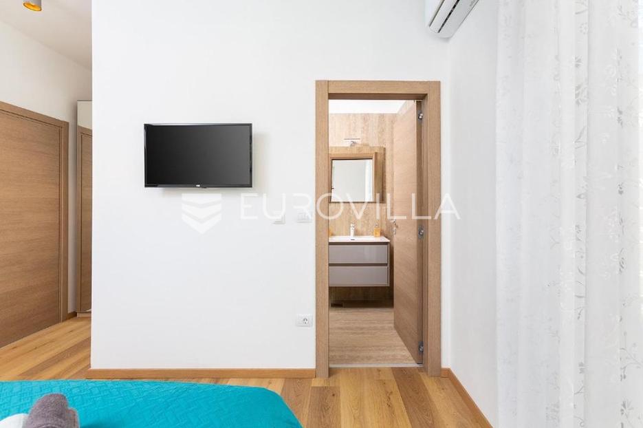 Haus Zu verkaufen -  Pula