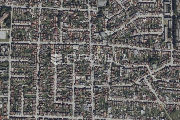 Land for sale 380 m² – Retfala