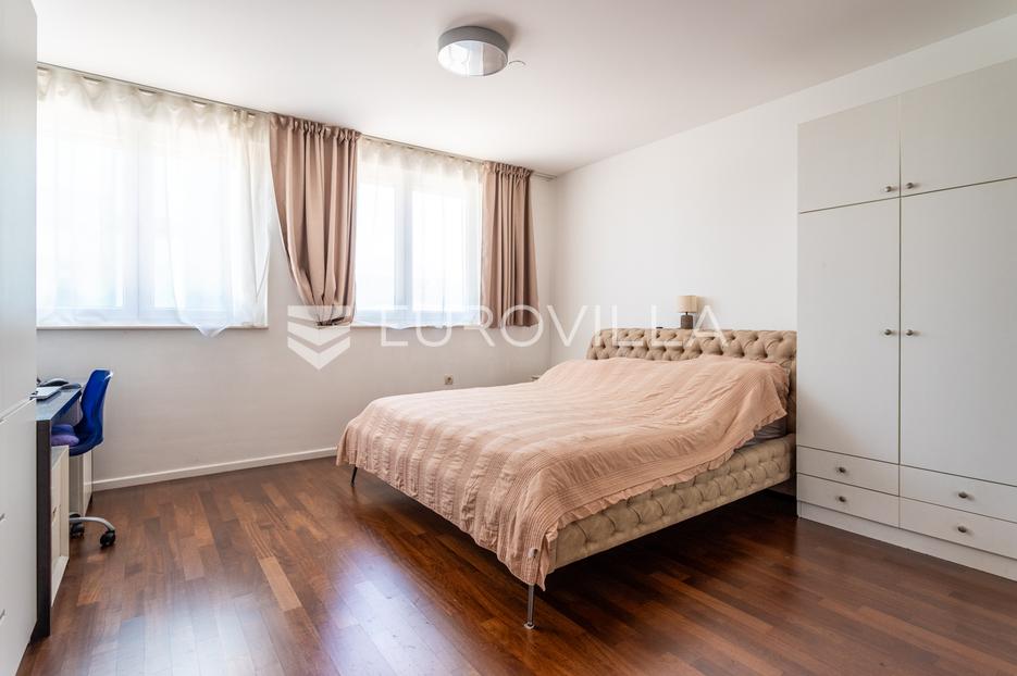 Stan Na prodaju -  Split