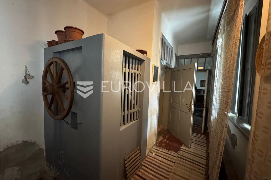 Maison À vendre - Osječko-baranjska Đakovo