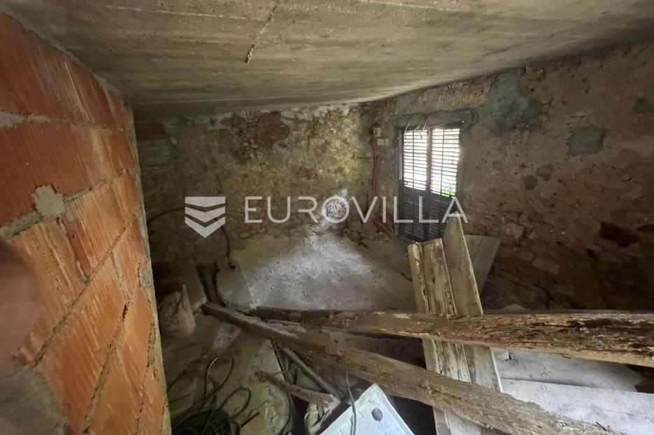Hiša Na predaj -  Stari Grad