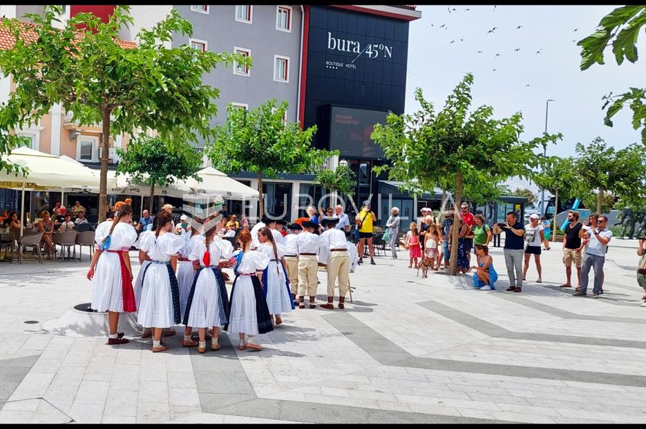 Stan Na prodaju - Ličko-senjska Senj