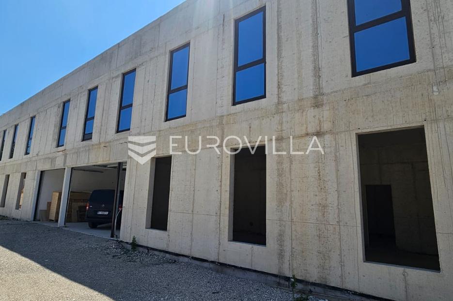 Commerciale In vendita - Splitsko-dalmatinska Kaštela - foto 5/5