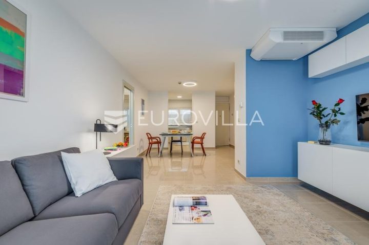 Flat For sale - Splitsko-dalmatinska Split - foto 5/23