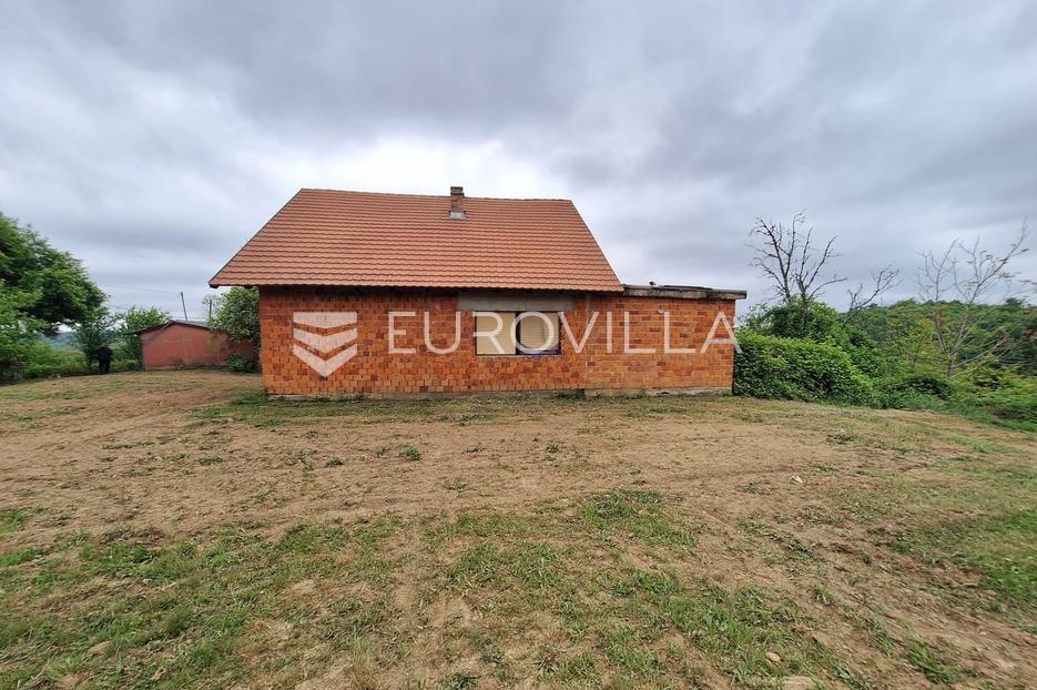 Maison À vendre - Sisačko-moslavačka Topusko - foto 2/14