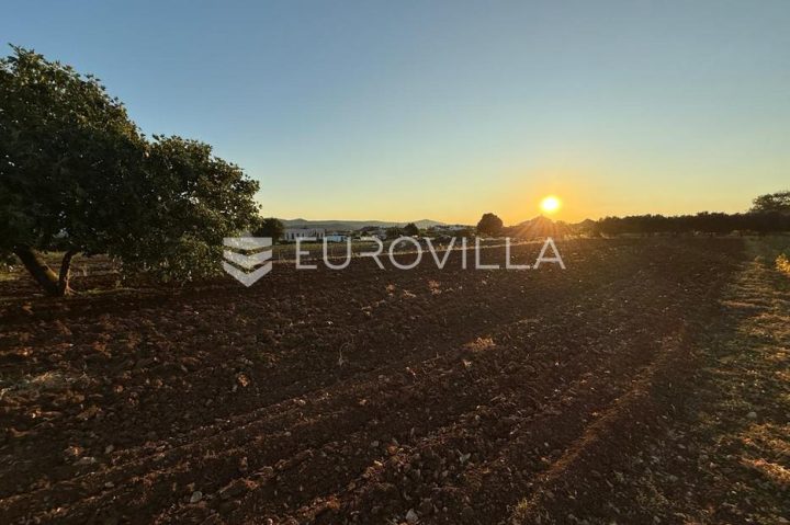 Land for sale 2277 m² – Turanj