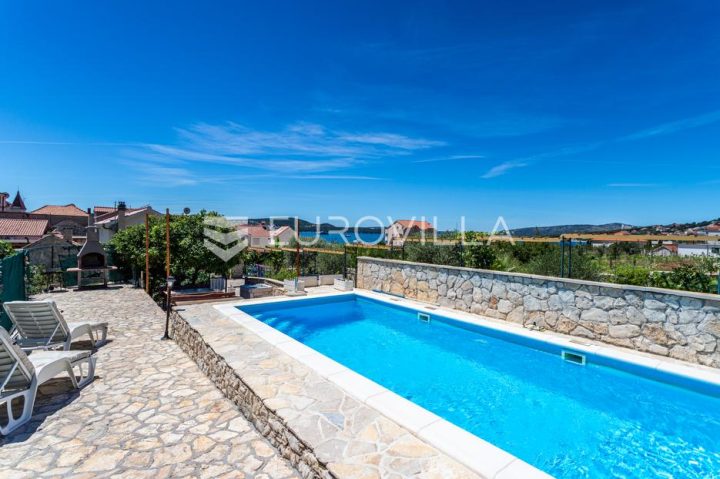 Maison à vendre 174 m² – Seget Donji