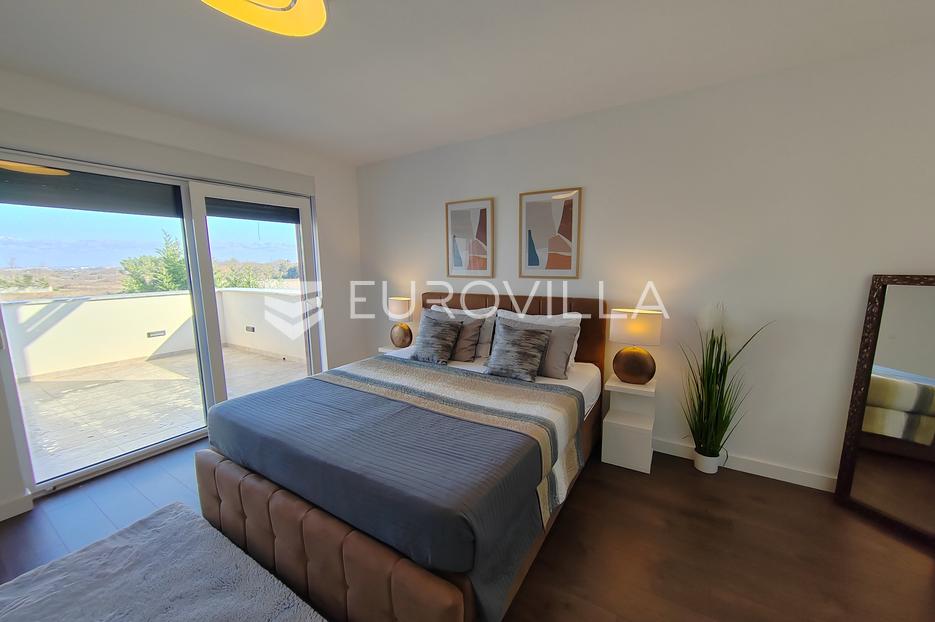 House For sale -  Nin