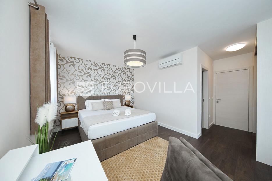 House For sale -  Nin