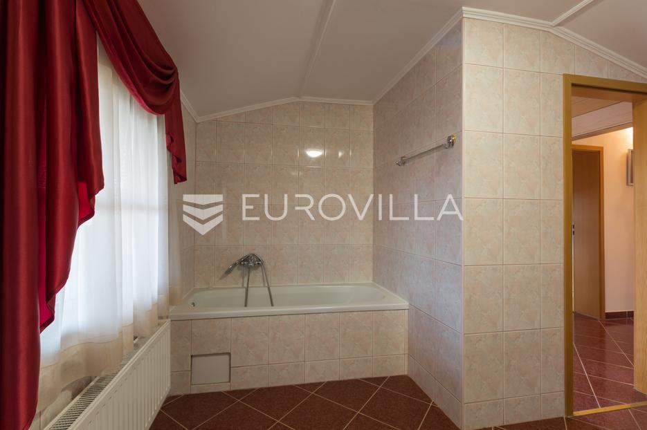 Casa In vendita -  Pula
