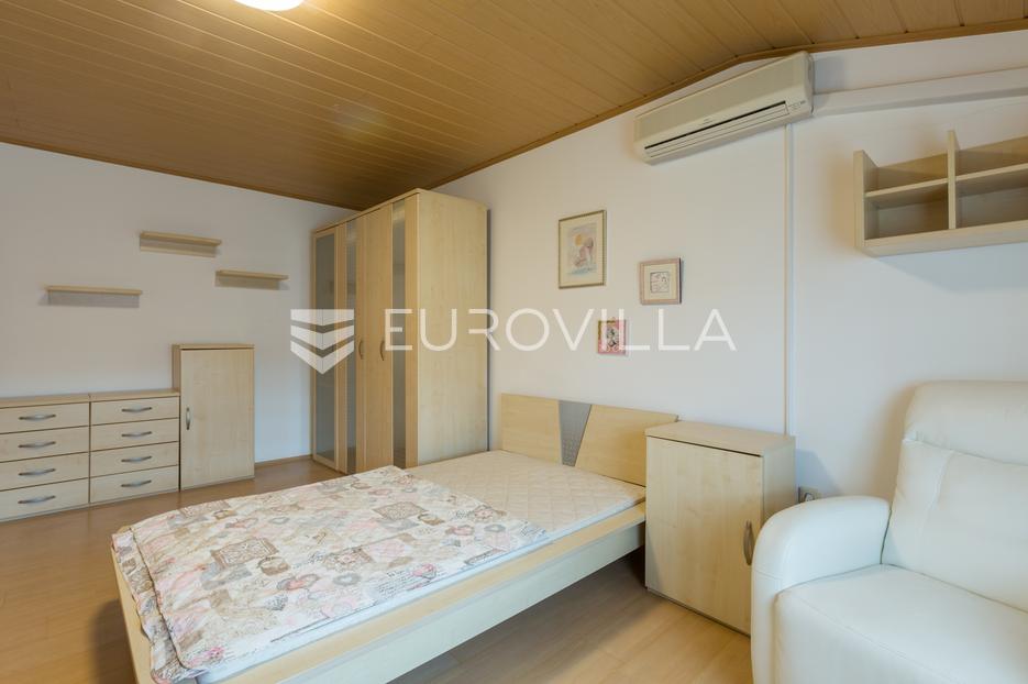 Casa In vendita -  Pula