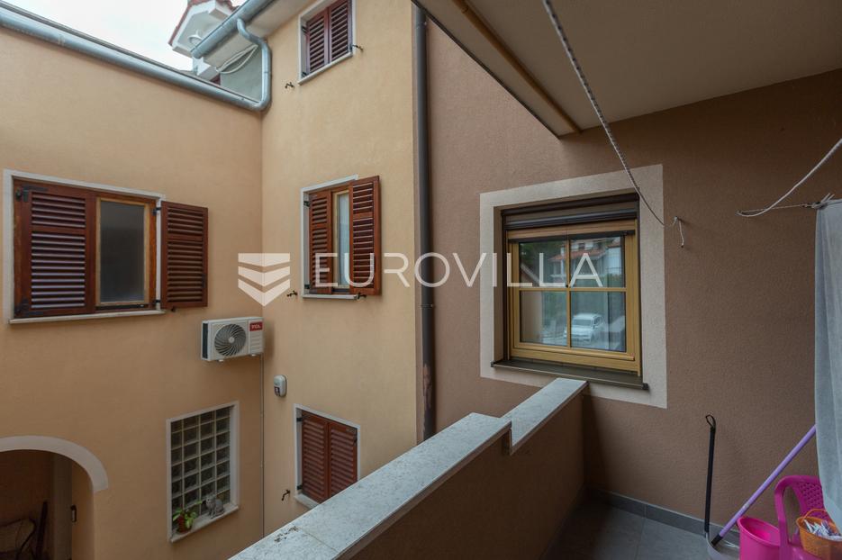 Casa In vendita -  Pula