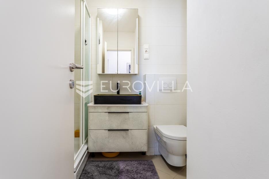 Flat For sale - Splitsko-dalmatinska Split
