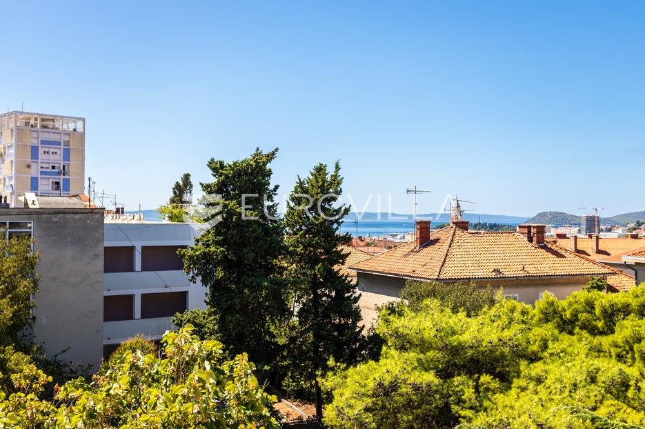 Flat For sale - Splitsko-dalmatinska Split