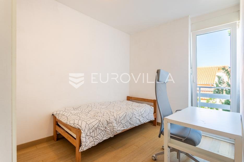 Flat For sale - Splitsko-dalmatinska Split