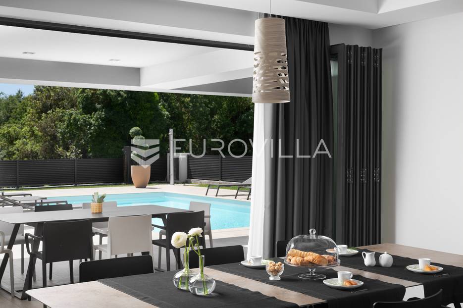 Haus Zu verkaufen - Istarska Ližnjan