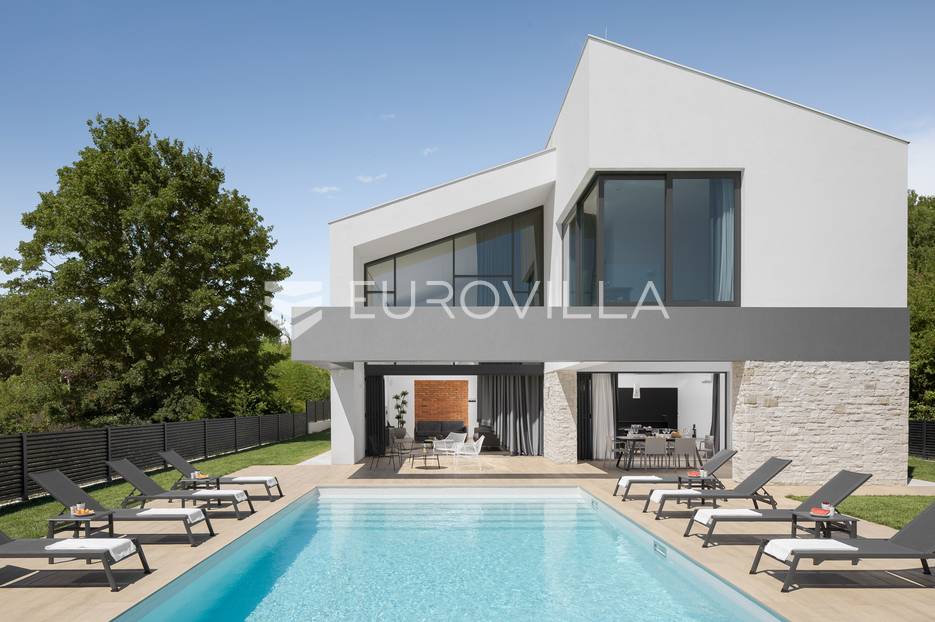 Haus Zu verkaufen - Istarska Ližnjan
