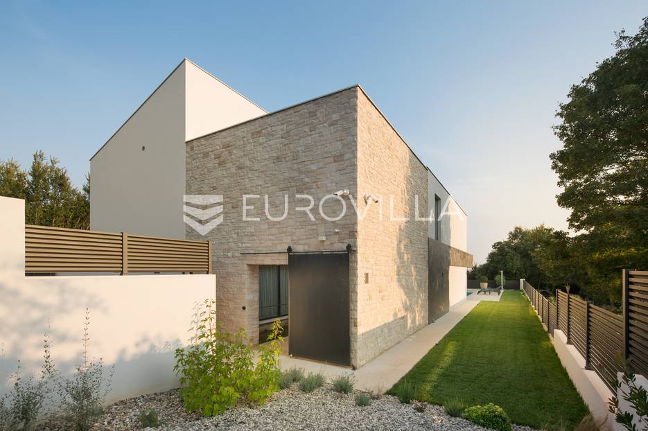 Haus Zu verkaufen - Istarska Ližnjan