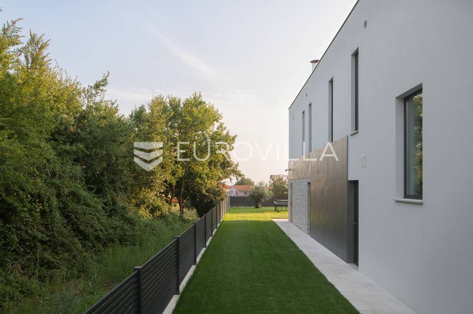 Haus Zu verkaufen - Istarska Ližnjan