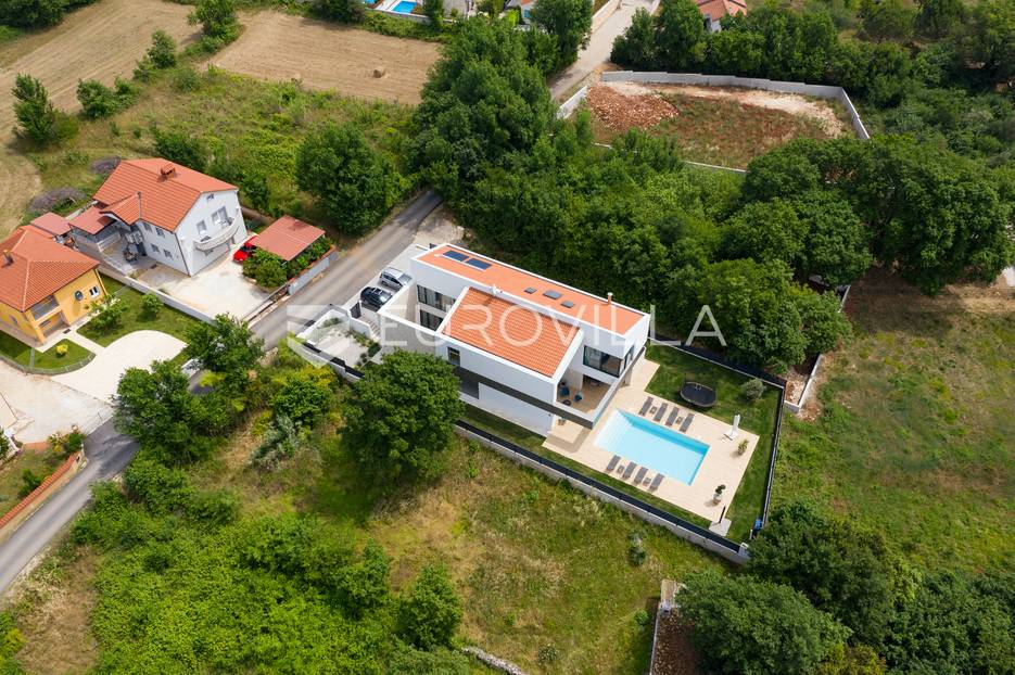 Haus Zu verkaufen - Istarska Ližnjan