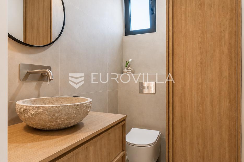 Apartmán Na predaj - Splitsko-dalmatinska Podstrana