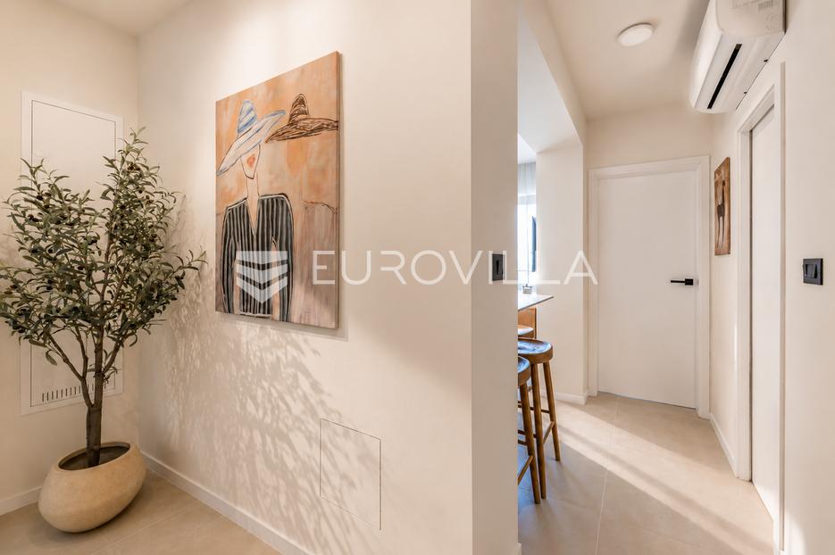 Apartmán Na predaj - Splitsko-dalmatinska Podstrana