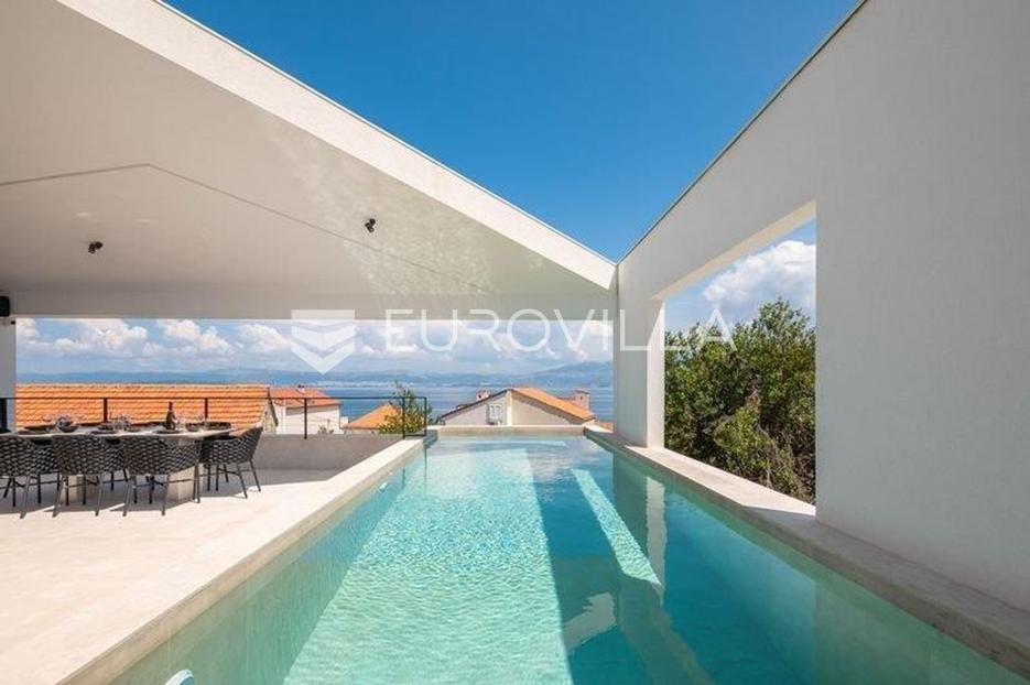 House For sale -  Sutivan