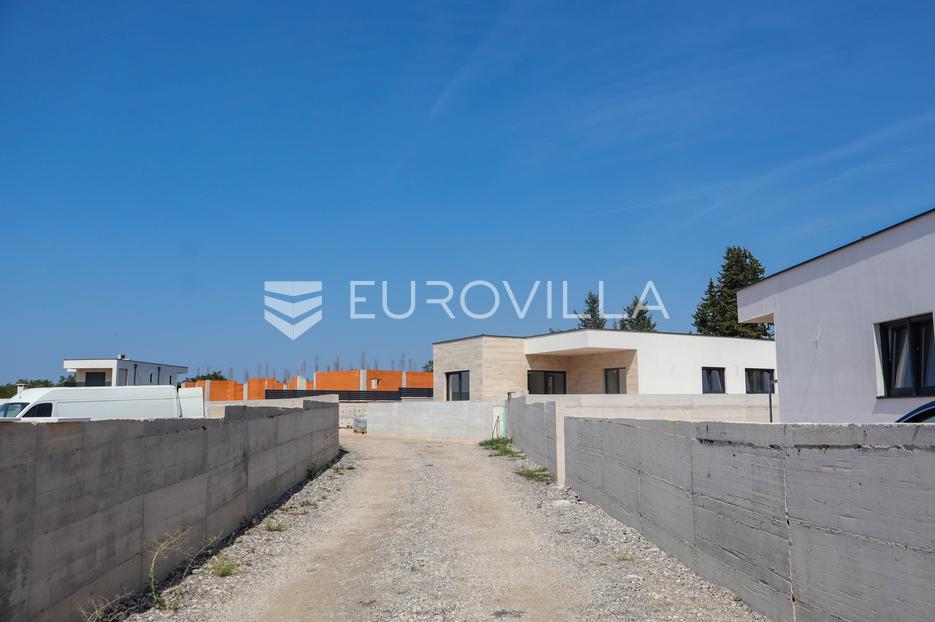 Haus Zu verkaufen -  Zemunik Donji