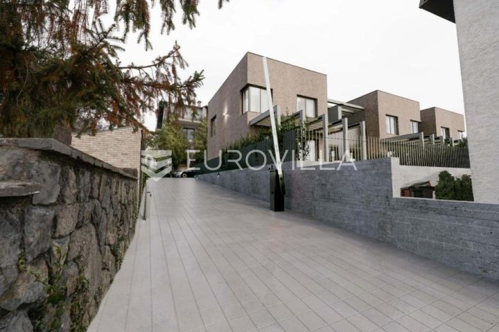 Dom na predaj 136 m² – Remete