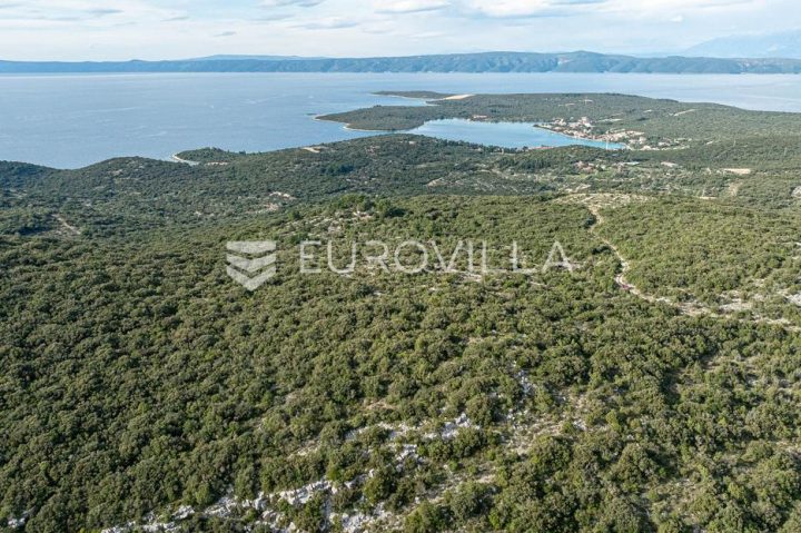 Parcela na predaj 17561 m² – Nakovanj