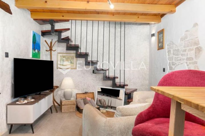 House For rent - Istarska Svetvinčenat - foto 2/27