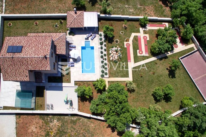Dom na sprzedaż 294 m² – Štokovci