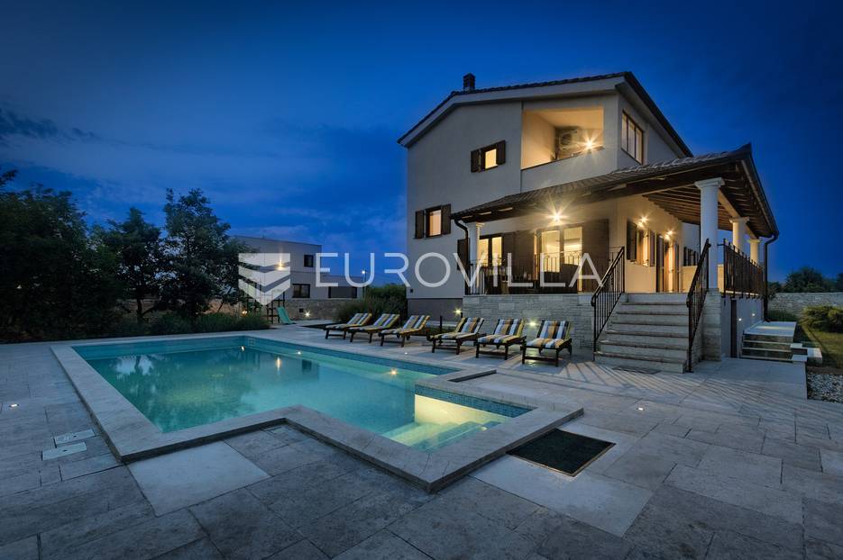 Maison À vendre -  Svetvinčenat