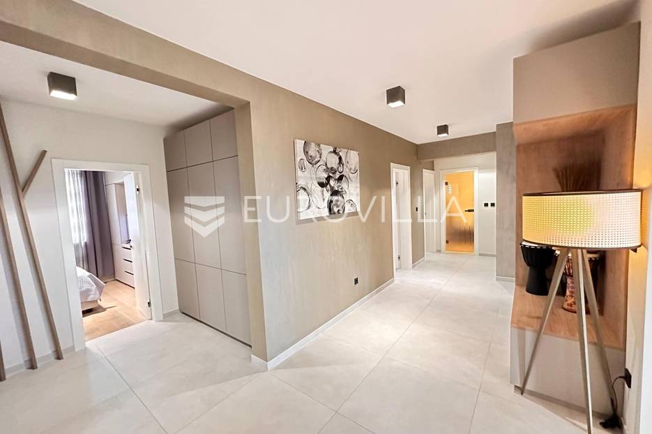 Apartmán Na predaj -  Rijeka